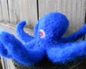 Blue Needle Felted Octopus / Waldorf Inspired Soft Toy / Miniature Sea Creature / Aquatic Ocean Wildlife / Steampunk Pirate Kraken Monster