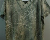 Extra Large womens short sleeve V neck Tee Olive and soft yellow Original Design