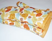 Pair of Oven Mitts - Bright Leaves with Orange - Gift for Foodie