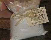 Natural Laundry Detergent - SIMPLE, CLEAN, PURE - Tough on stains, easy on environment