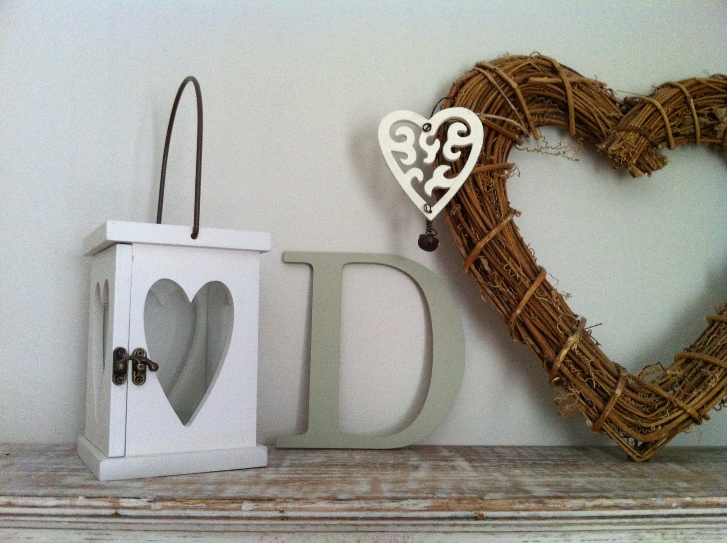 Handpainted Wooden Wall Letter - 'D' - New Times Roman - 8"