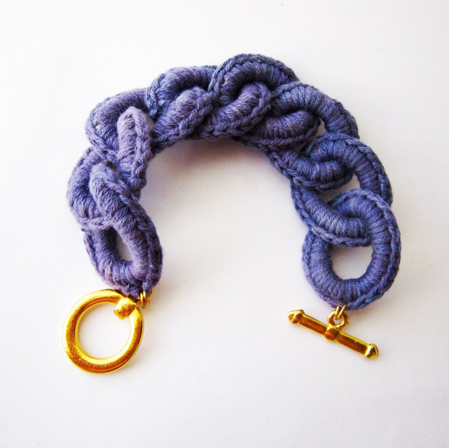 Chunky bracelet, big chain bracelet, crochet chain cuff, light purple ombre bracelet, statement bracelet