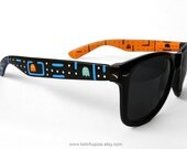 Sunglasses - Custom Wayfarer style sunglasses Pacman unique hand painted Pac-man