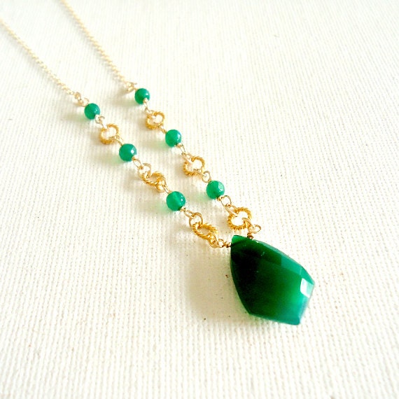Green Onyx Necklace Gold Jewelry Green Jewellery Gemstone Dangle Pendant Drop Chain Fashion