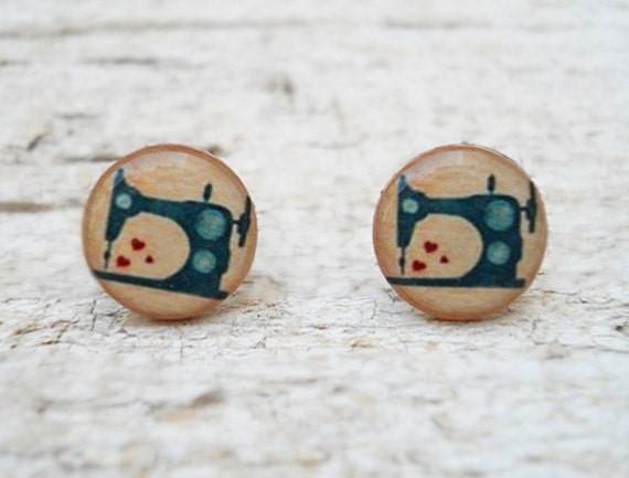 Vintage Sewing Machine Ear Studs in Peach Green , Small Ear Posts Earrings, Retro - Jugosa