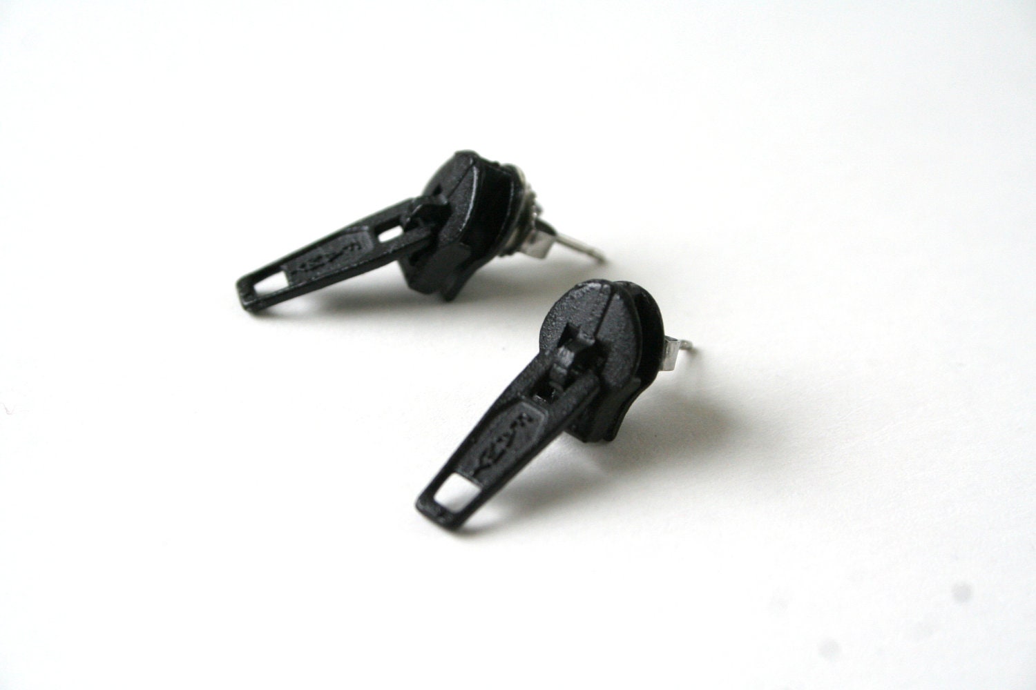 Zipper Earrings on Black Zipper Earrings   Eco Friendly Studs Earrings   Rock Punk