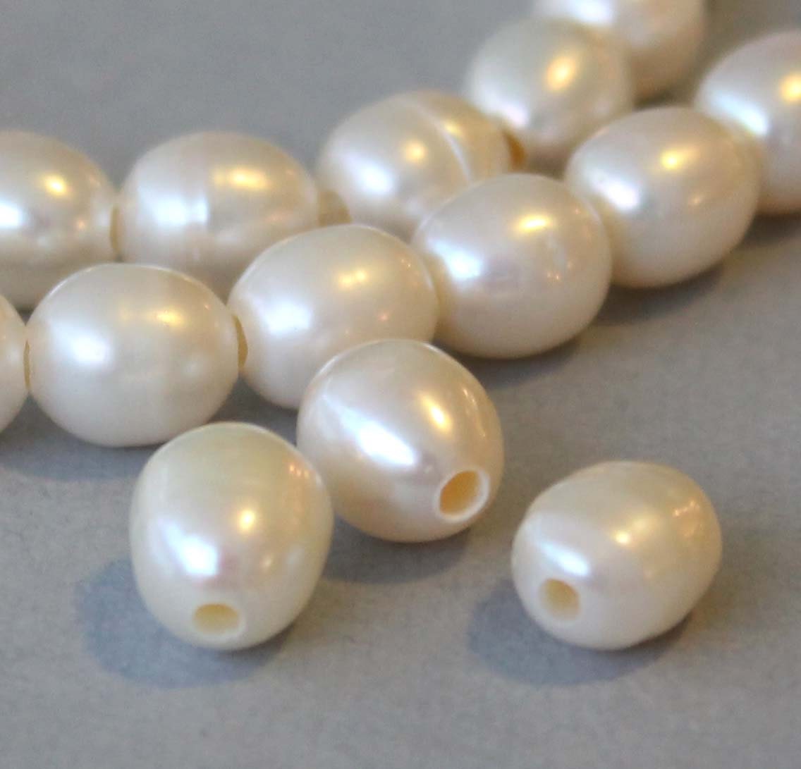 15 FRESHWATER Rice Pearls - Large HOLE 1.6mm - White 7-8mm Grade B/C - 15 Pcs - Wholesale / Bulk Quantity Discount - Ref 1902