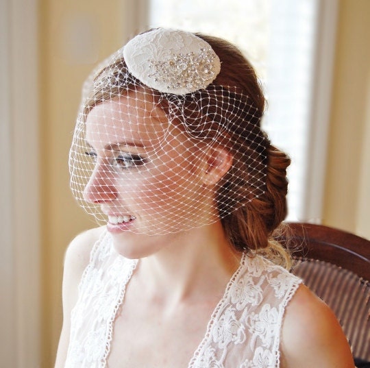 Bridal Hat Vintage Inspired French Lace Fascinator Off-White Birdcage Veil Wedding Accessories