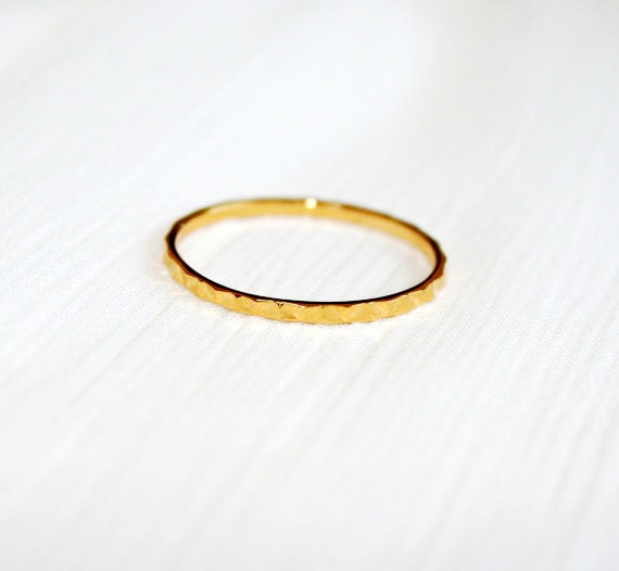 SINGLE GOLD -Pyramid Texture - Stackable Ring-Sterling Silver-Size 7.