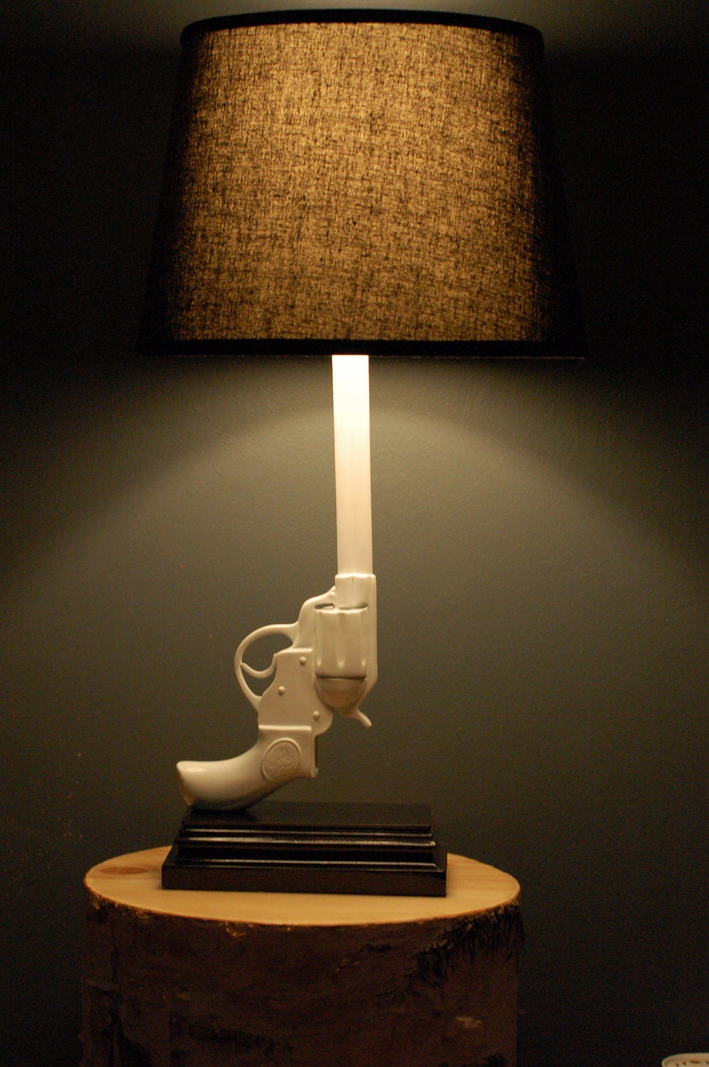 Super Chic Gun Lamp