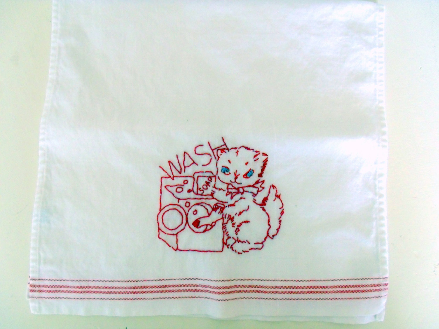 Vintage Kitty Towel Hand Embroidered Old Pattern Cotton White Red OOAK