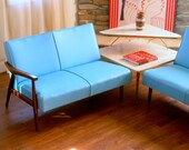 MID CENTURY MODERN Blonde Corner Table Vintage 1950s Living Room Furniture Tiered Atomic Ranch Style Retro Ash Wood Vaneer Gold Tone Trim