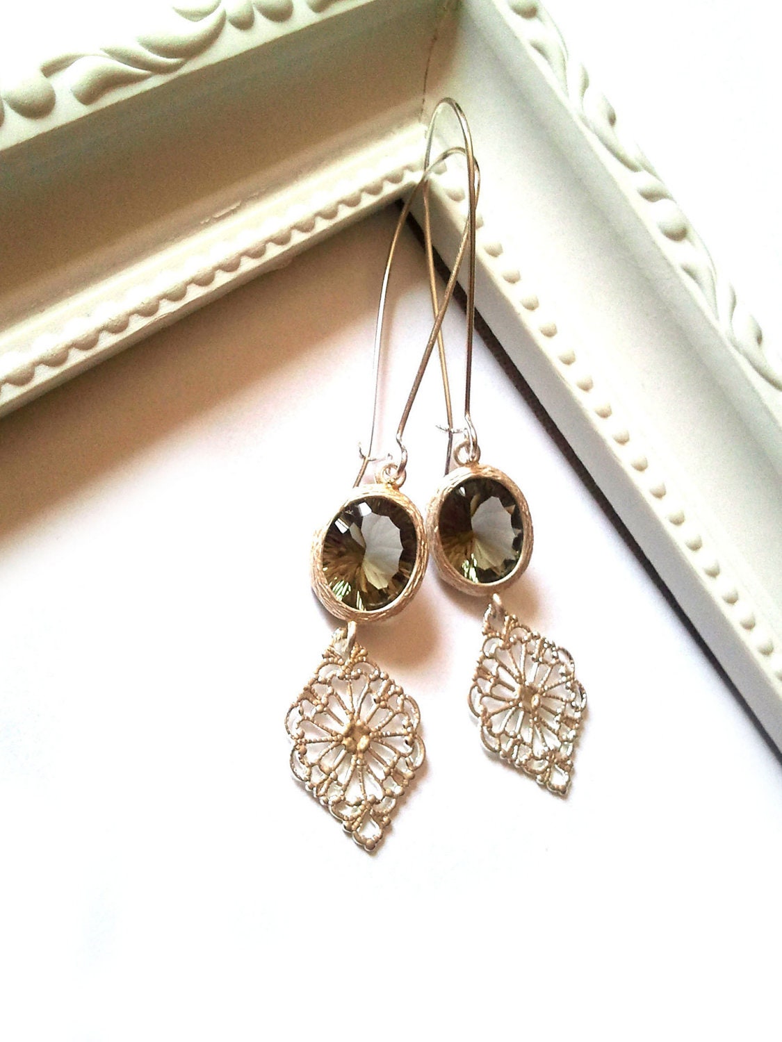 Silver Lace Earrings. Bridal Earrings, Wedding Jewelry