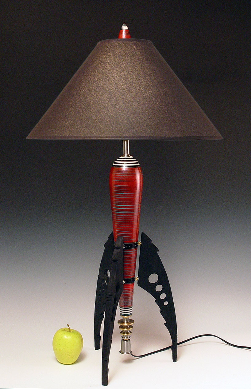 Table Lamp. Atomic retro rocket lamp. Metallic red. 50s. Steam punk. Art Deco. Space age. Sky Captain. 144