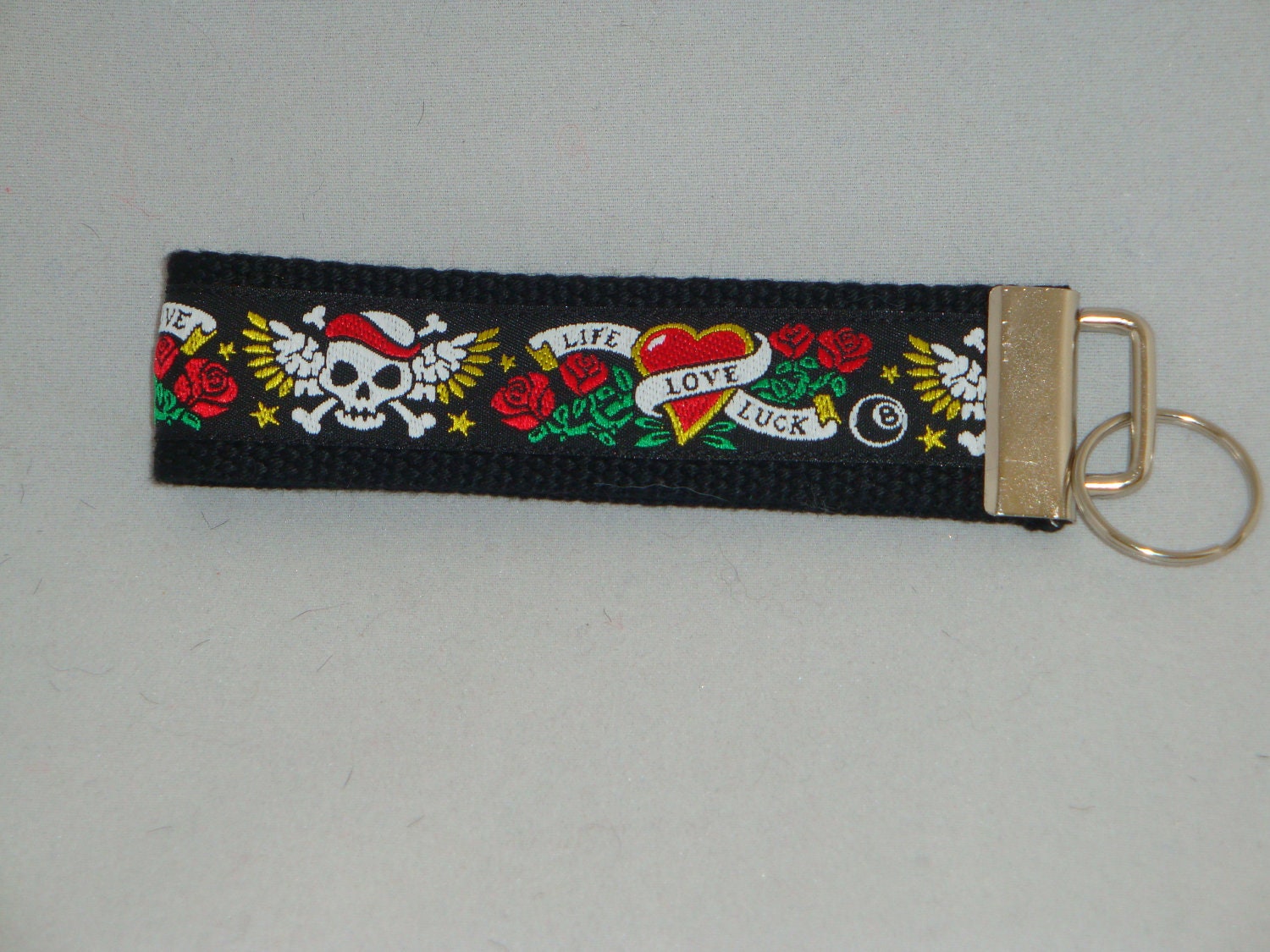 Wristlet key Fob - Black Cotton Webbing - Tattoo Design - Skulls and Roses