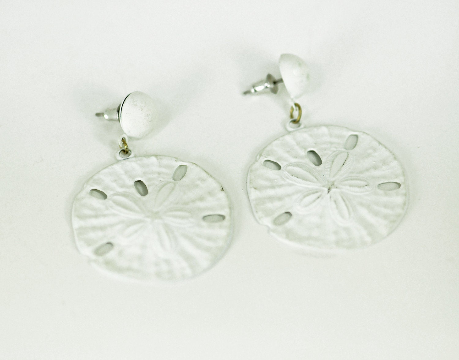 Vintage Sand Dollar Earrings White Beach Sea