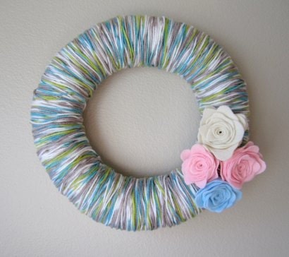 Yarn Wreath Handmade Felt Decoration-12 inch