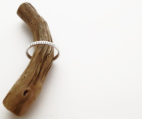 Minimal Claw Mark Ring - Primitive - Simple- Modern - Tribal - Sterling Silver - Claw Ring