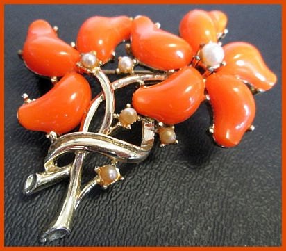 Vintage Brooch Pin Signed Coro Pegasus Orange Lucite Faux Pearls Gold Metal Flower 2" VG