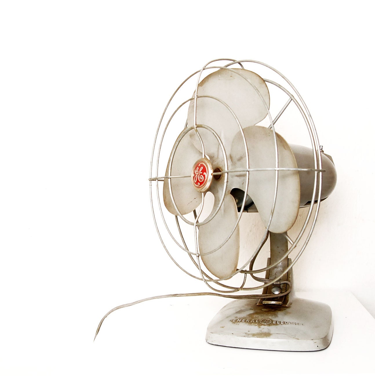 Vintage General Electric Table Fan