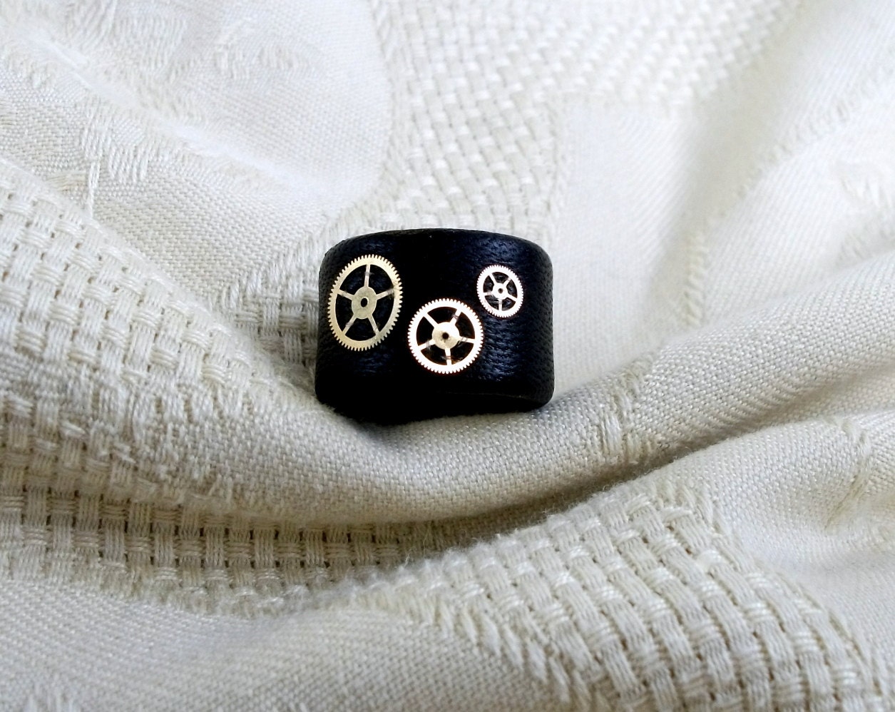 Steampunk ring with three cogs black leather and brass cog gear size 8 - 9  uk P Q R jewelry for him or her womens mens clothing accessories