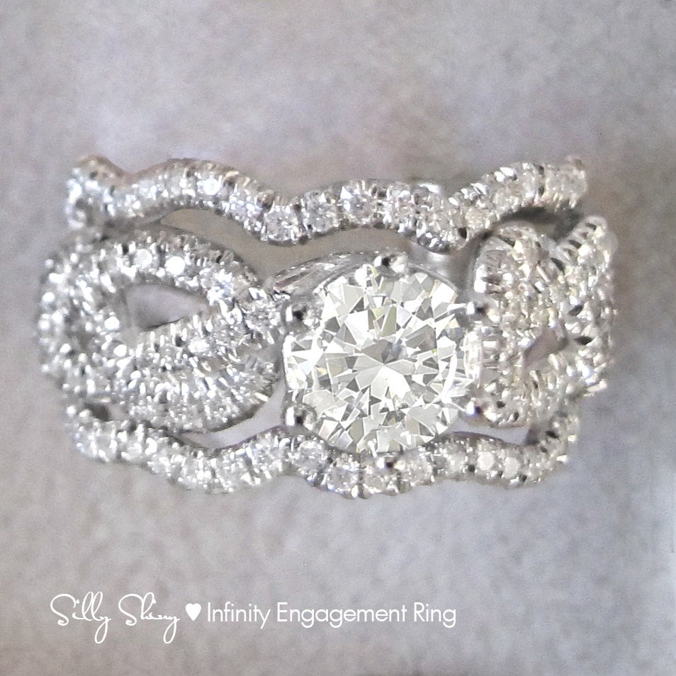 Infinity knot Engagement Ring With Wedgin Matching Bands . 14K gold Semi Mounting