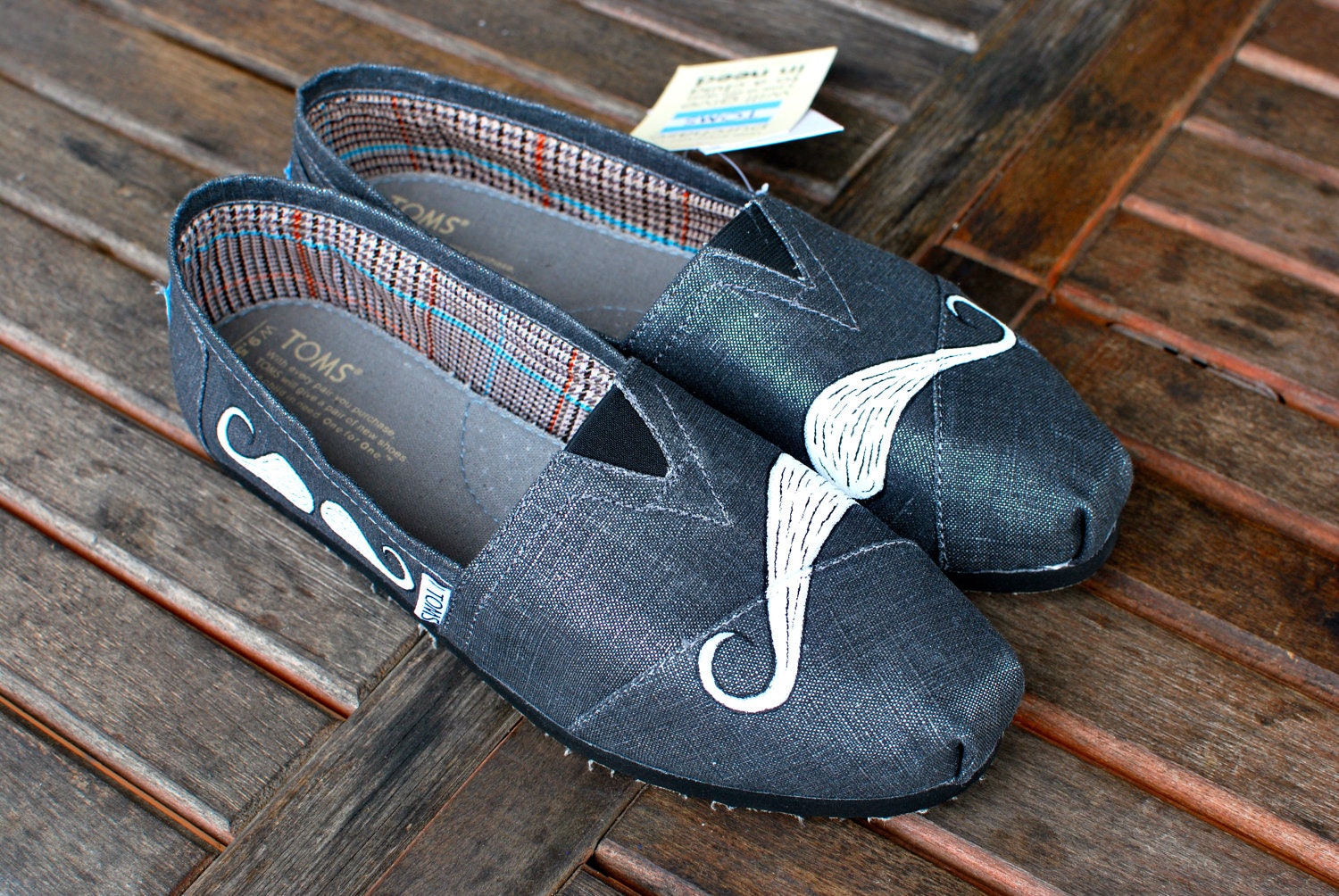 Many Mustache Metallic Pewter TOMS