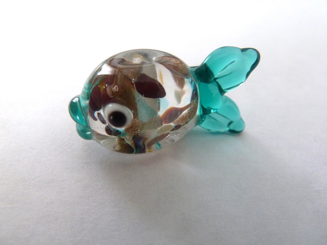 handmade lapwork glass bead, fish