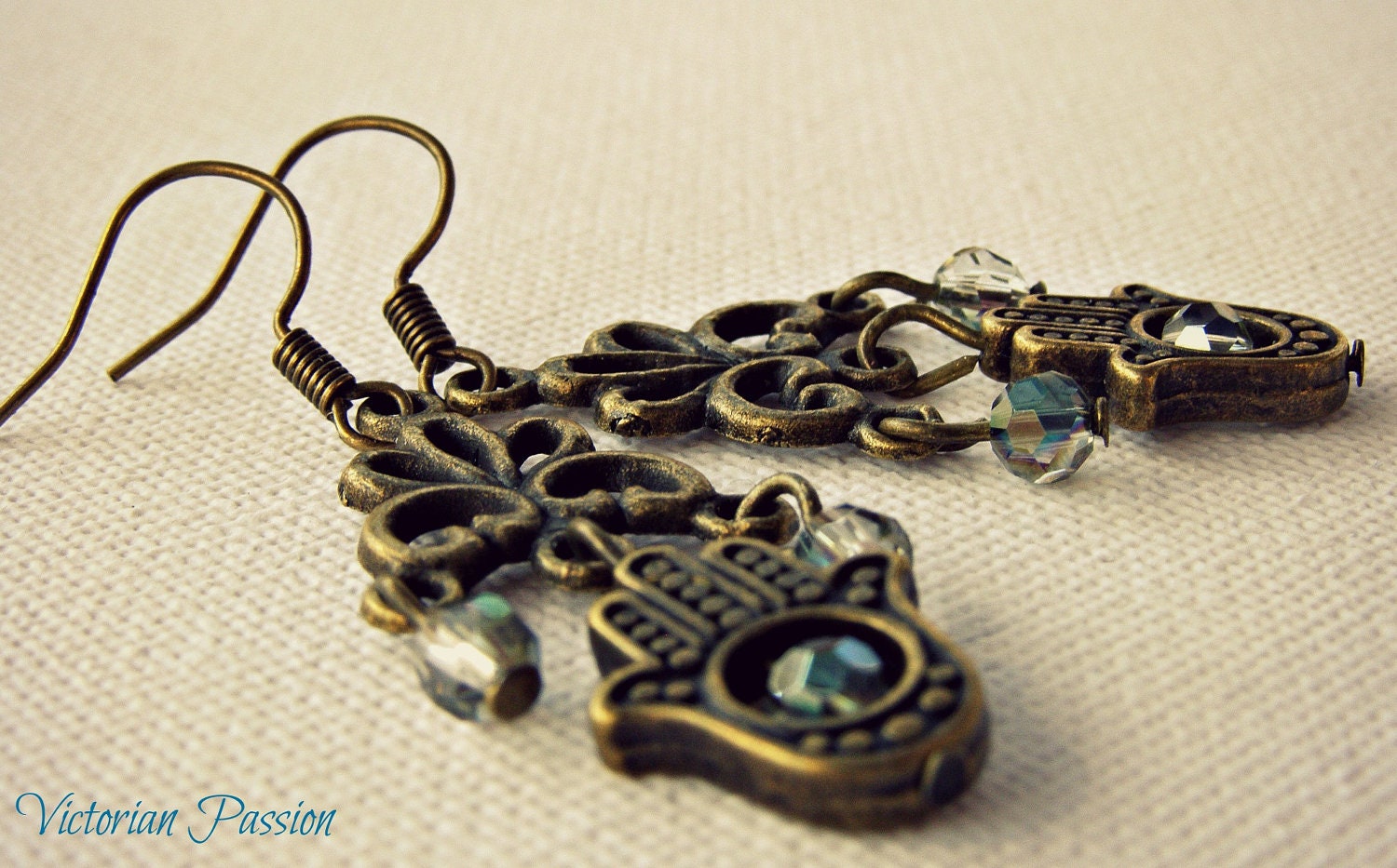 Hamsa Earrings - Victorian style