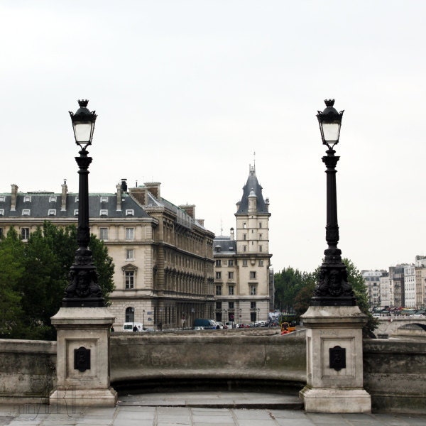 Paris photo, world traveler decor, architecture art, french home decor, city art, 6x6 (15x15) fine art photographyF R E E  SHIPPING