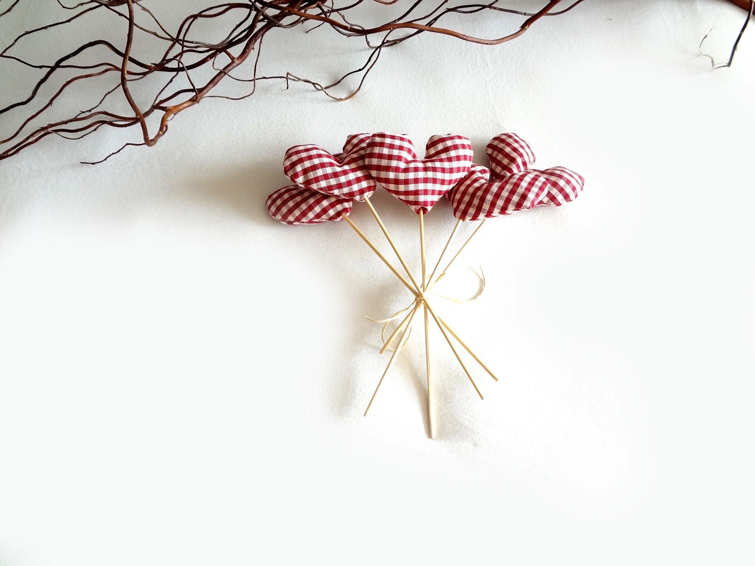 hearts bouquet - red white gingham - home decor - lalunadianna