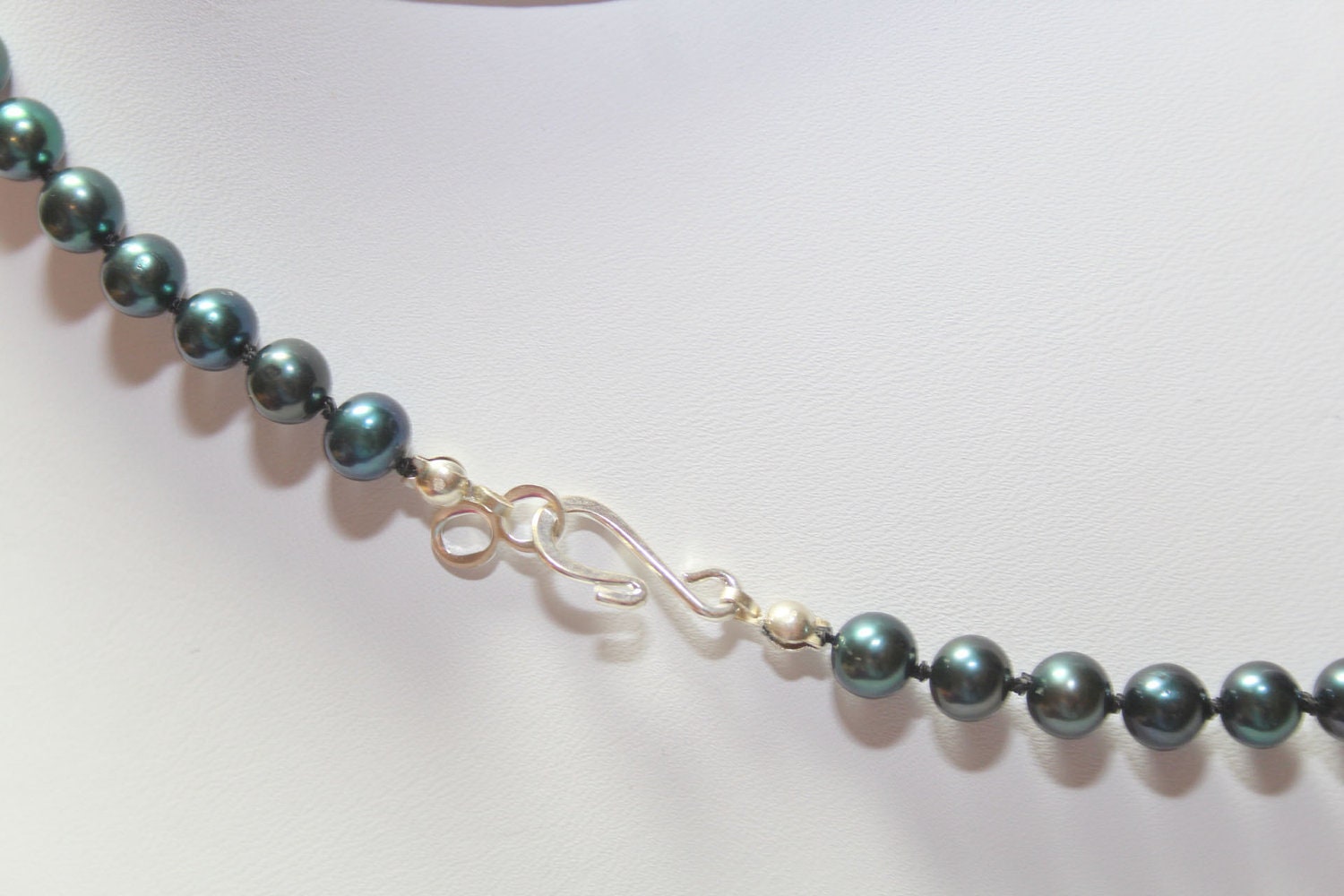 Forest Green Fresh water Pearl Necklace hand tied silver clasp