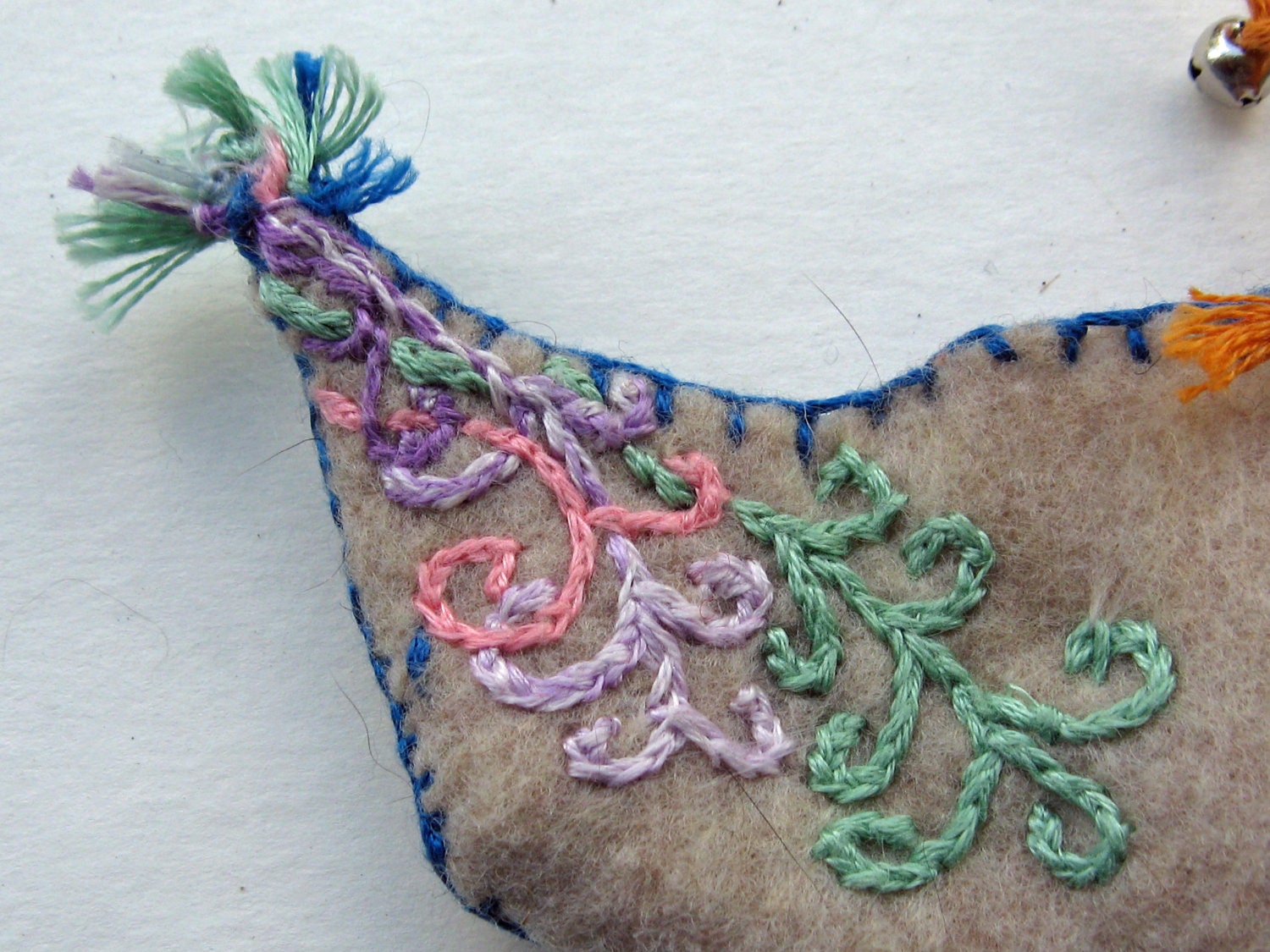 Hand Embroidered Felt Elf Slipper Christmas Ornament hand made tiny jingle bell