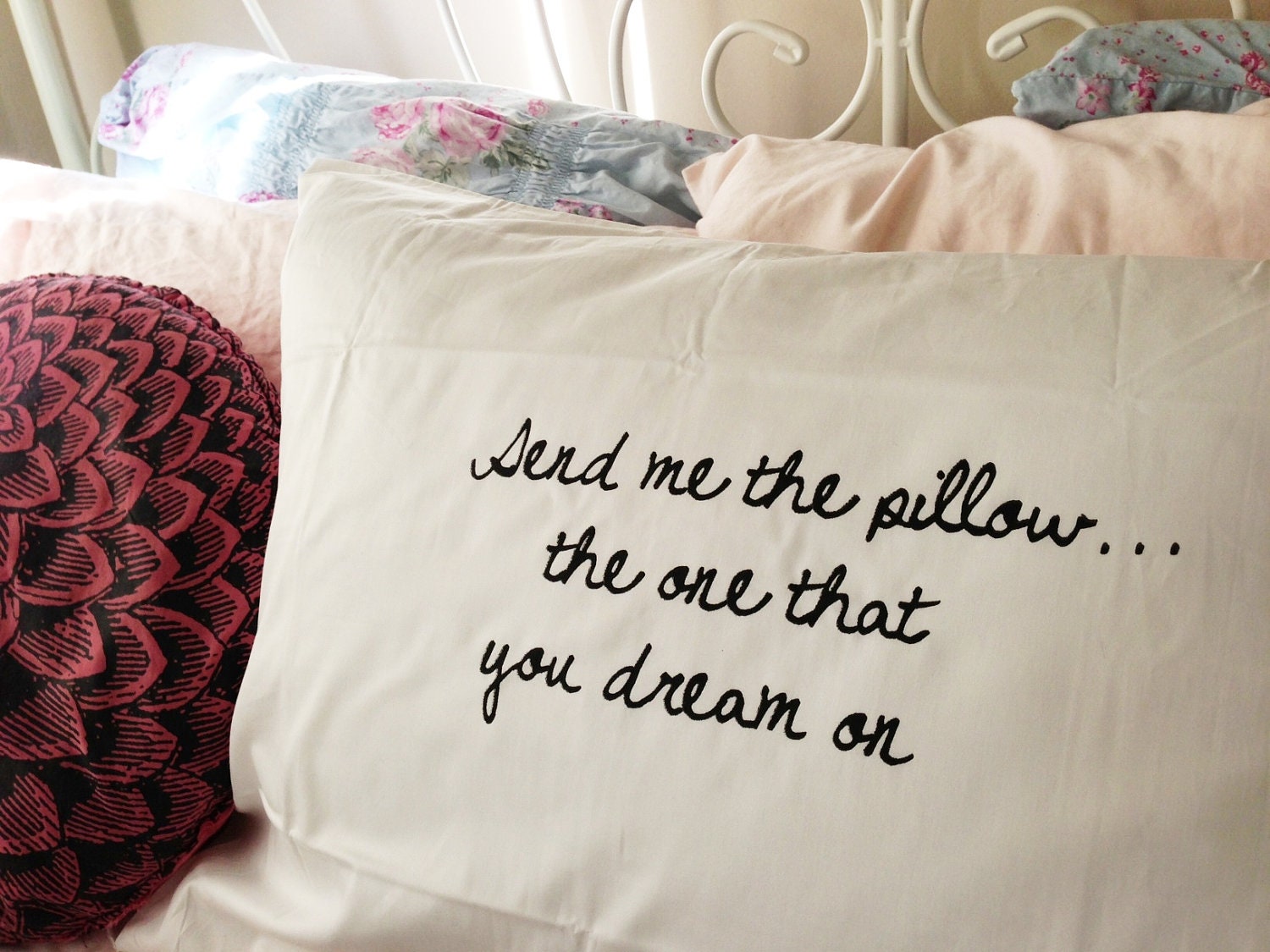 The Smiths Morrissey Send me the pillow... the one that you dream on standard bed pillowcase bedroom