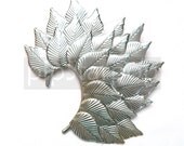 Elven style silver alloy ear Wrap / Cuff  (1 piece) a dramatic flourish of leaves -  modern metal armor jewelry