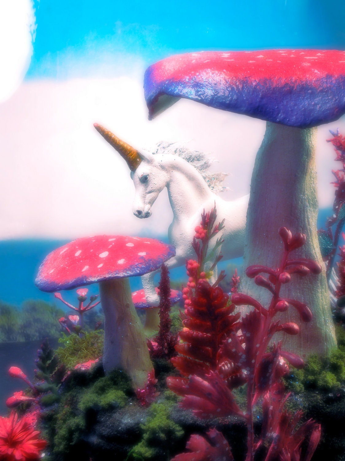 Magical Mushroom Unicorn Garden - Fantasy Forest Terrarium Diorama in Glass Dome
