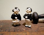 Vintage Boy and Girl Procelain Salt and Pepper Shaker.  Circa 1946