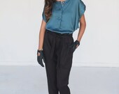 Elegant , black pants , with tie belt