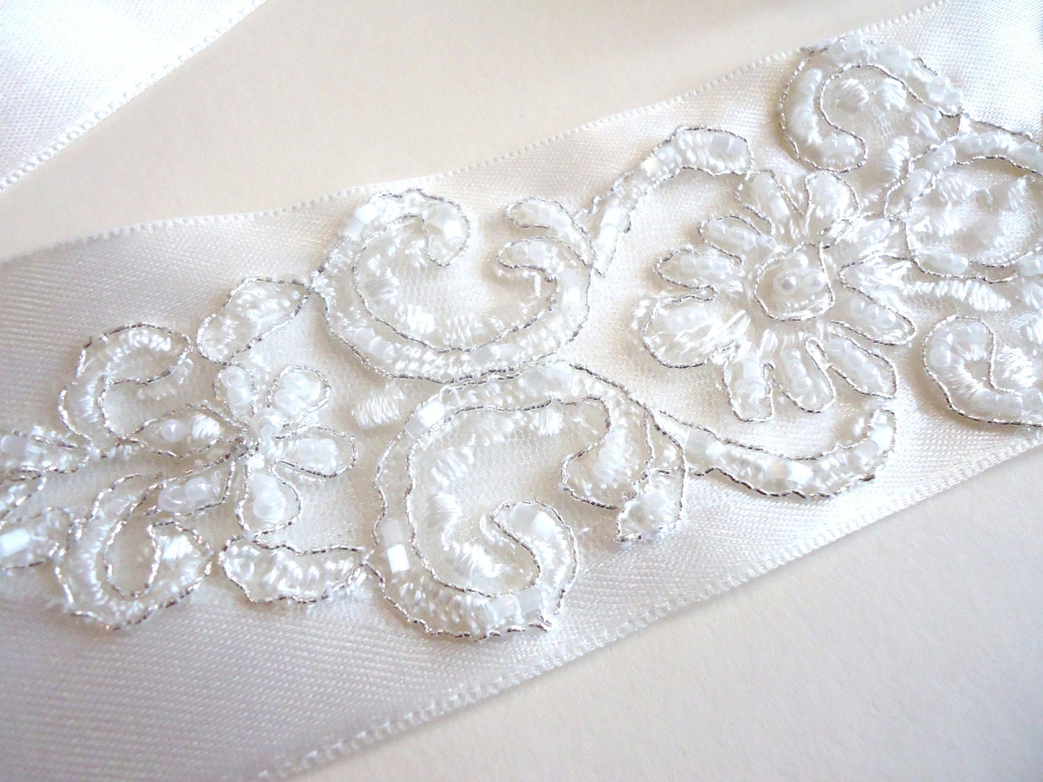 Ivory Lace Bridal Sash, Ivory Bridal Belt, Bridesmaid, Wedding sash