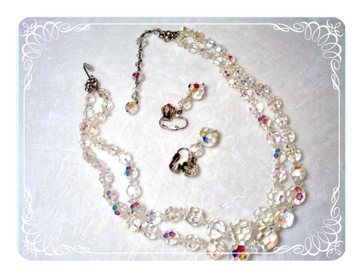 Crystal CONTENENTAL  Necklace  w Dangle Earrings 1214ag-41100000