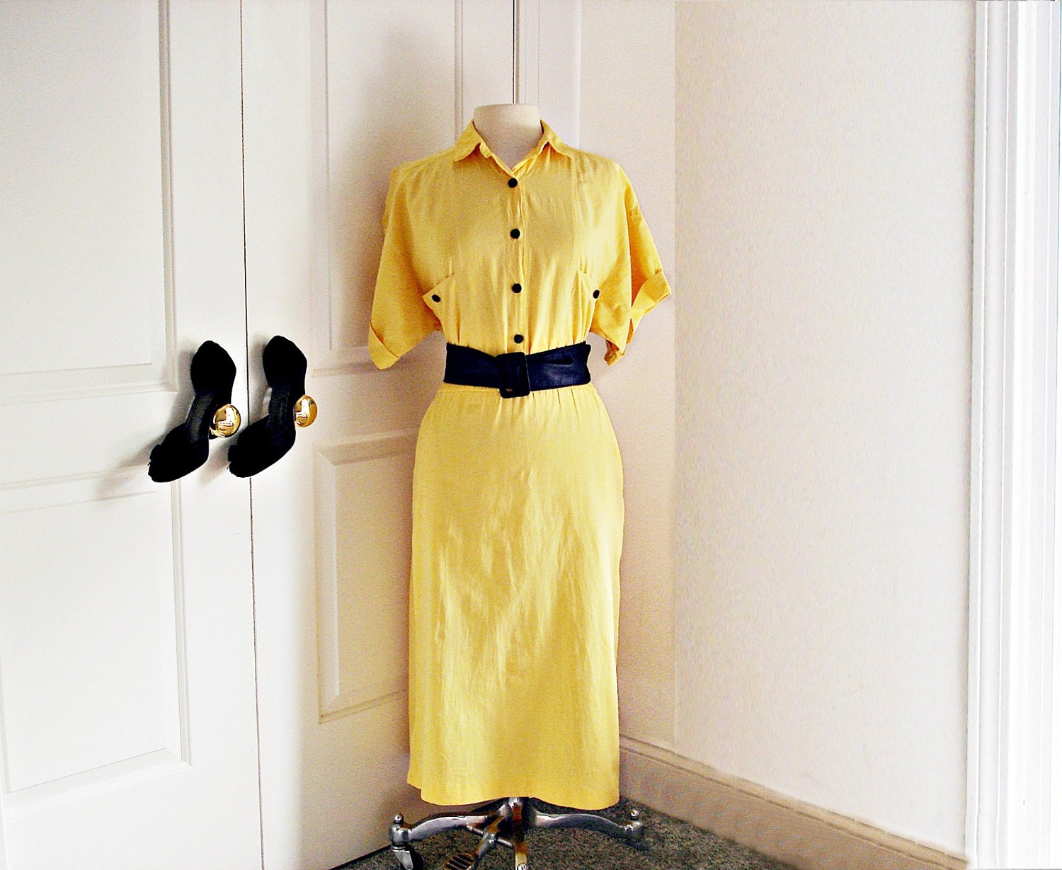 Vintage 80s yellow dress/ yellow sun dress/ cotton shirt dress/ Karin Stevens by Steven Stoller/ large summer dress