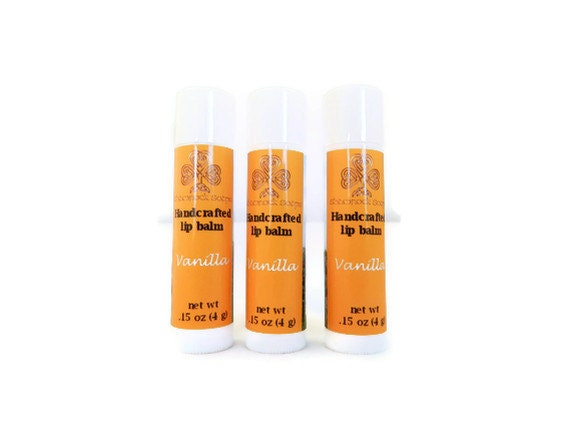 Handcrafted beeswax lip balm - VANILLA - natural lip balm flavored with vanilla flavor oi