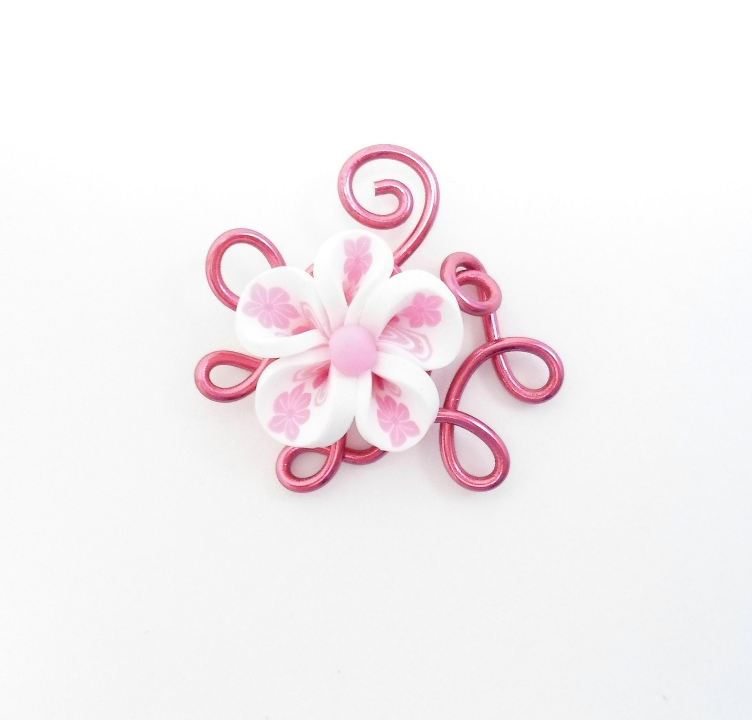 Perfume Pendant in wire wrapped aluminium with polymer clay (FIMO) flower beads. Aromatherapy (wire wrapping aluminum)