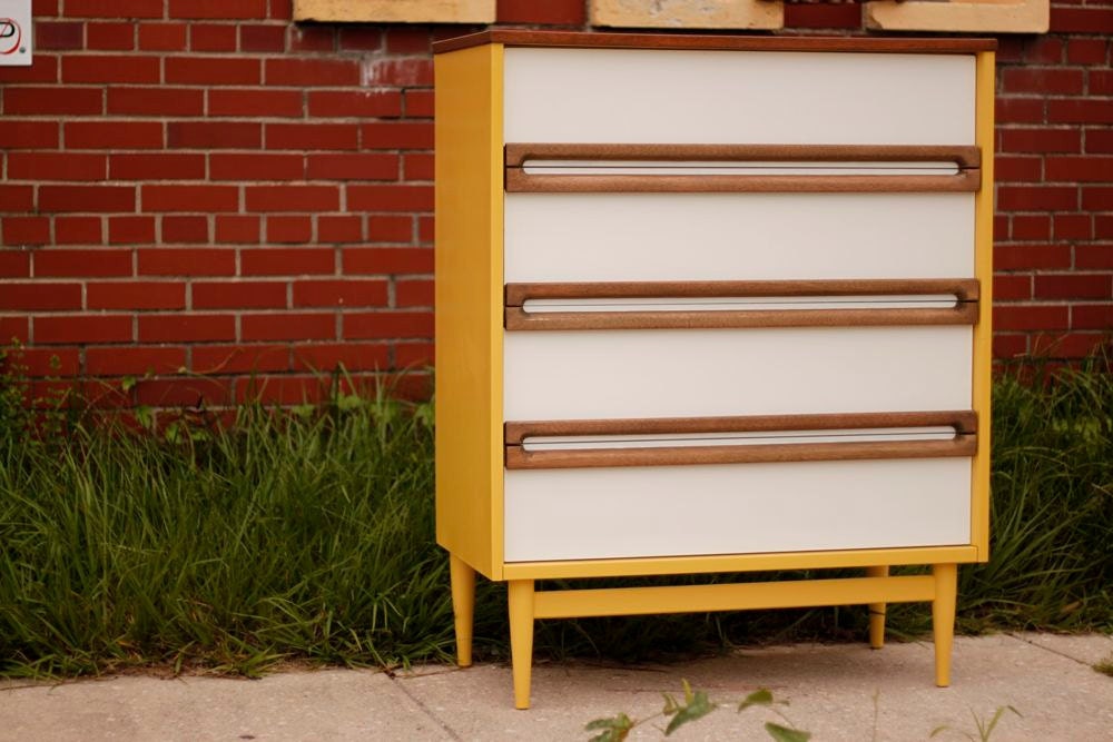 Reserved Mustard Yellow Mid Century Four-Drawer Dresser with Refinished Pulls and White Drawers