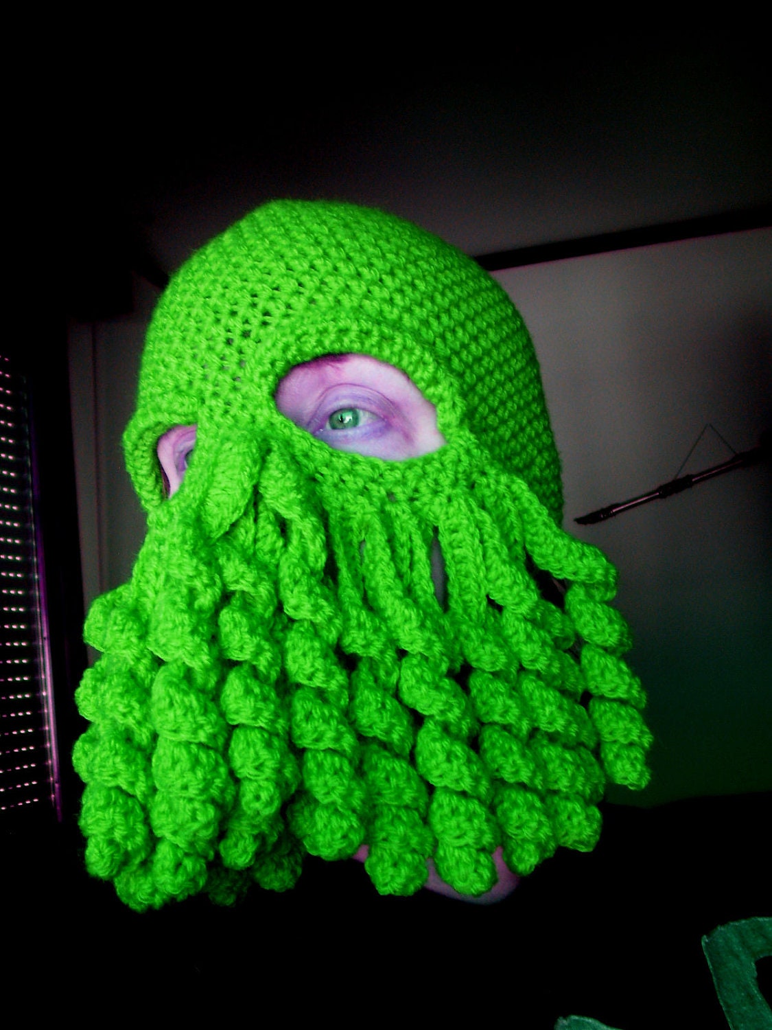 Cthulhu hat, green tentacles galore