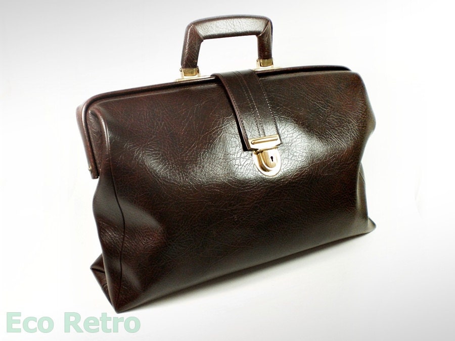 Nice Vintage Soft Faux Leather Saddle Brown Briefcase