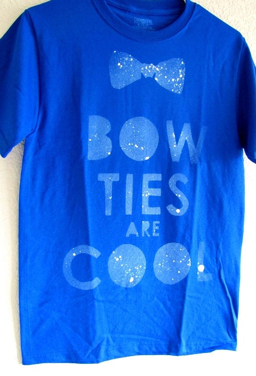 BOWTIES ARE COOL fandom t-shirts
