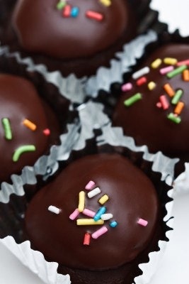 Cake Truffles - Dark Chocolate with Rainbow Sprinkles