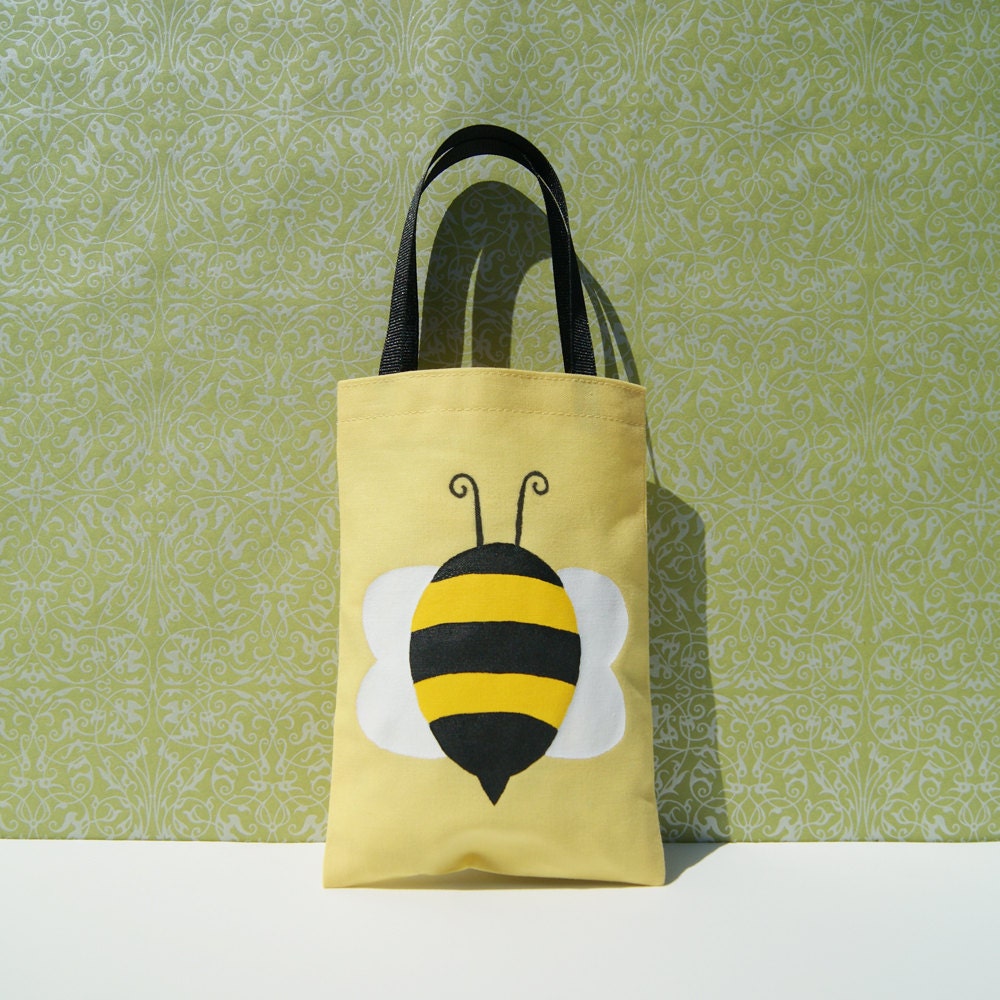 Bee Favor Bags : Set of 6 Bumble Bee Goodie Bags Il_170x135