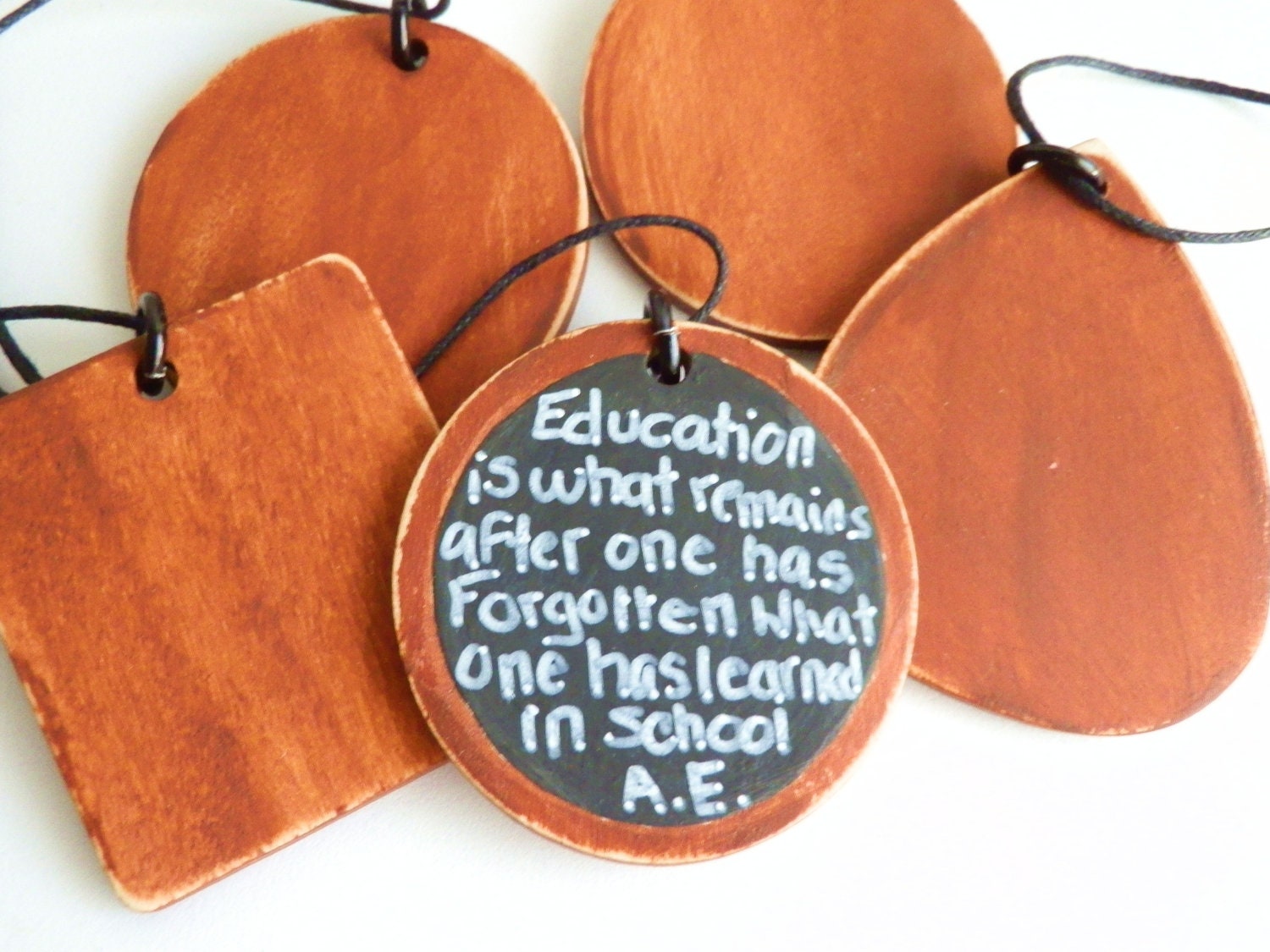 ROUND Old School  Rustic Chalkboard Pendant Necklace and Chalk Pen